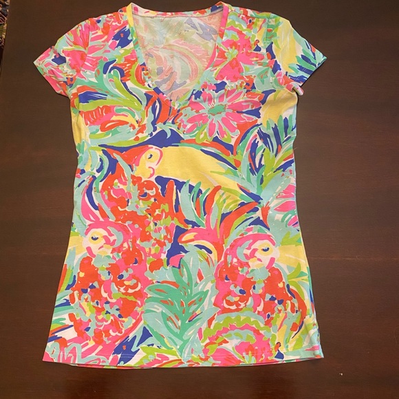 3 Lilly Pulitzer tops - Picture 2 of 4